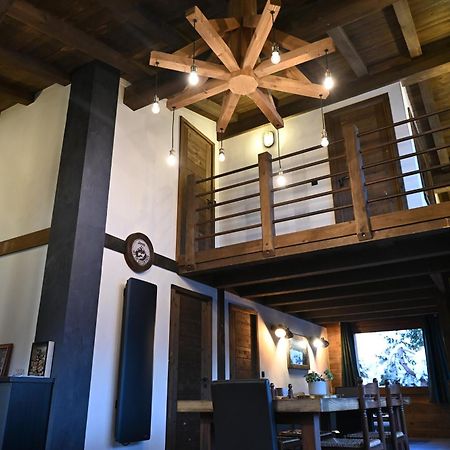 Chalet Montana กงบลู ภายนอก รูปภาพ
