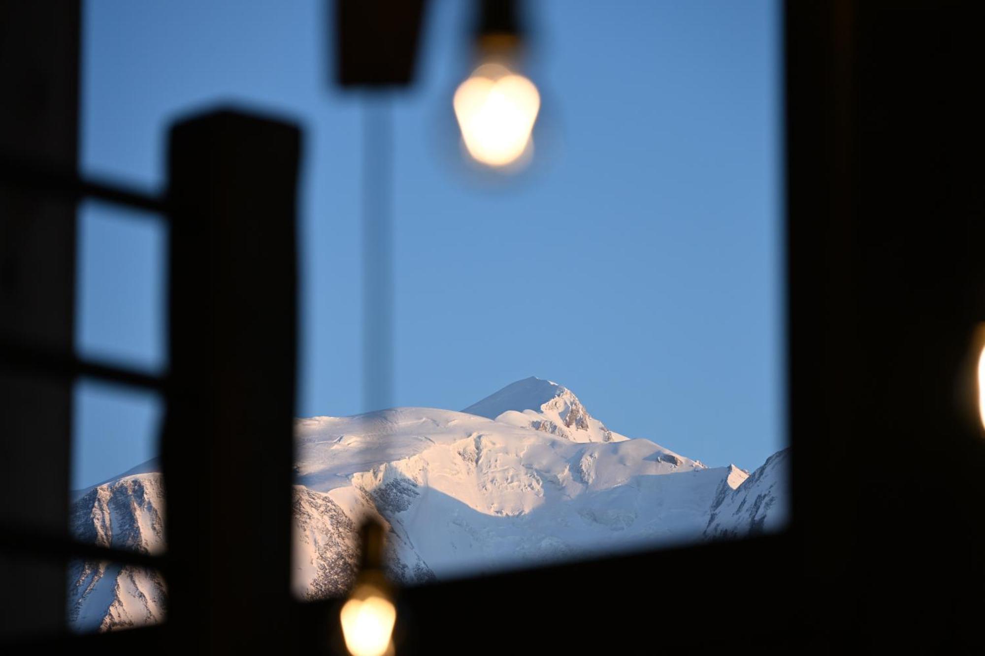 Chalet Montana กงบลู ภายนอก รูปภาพ
