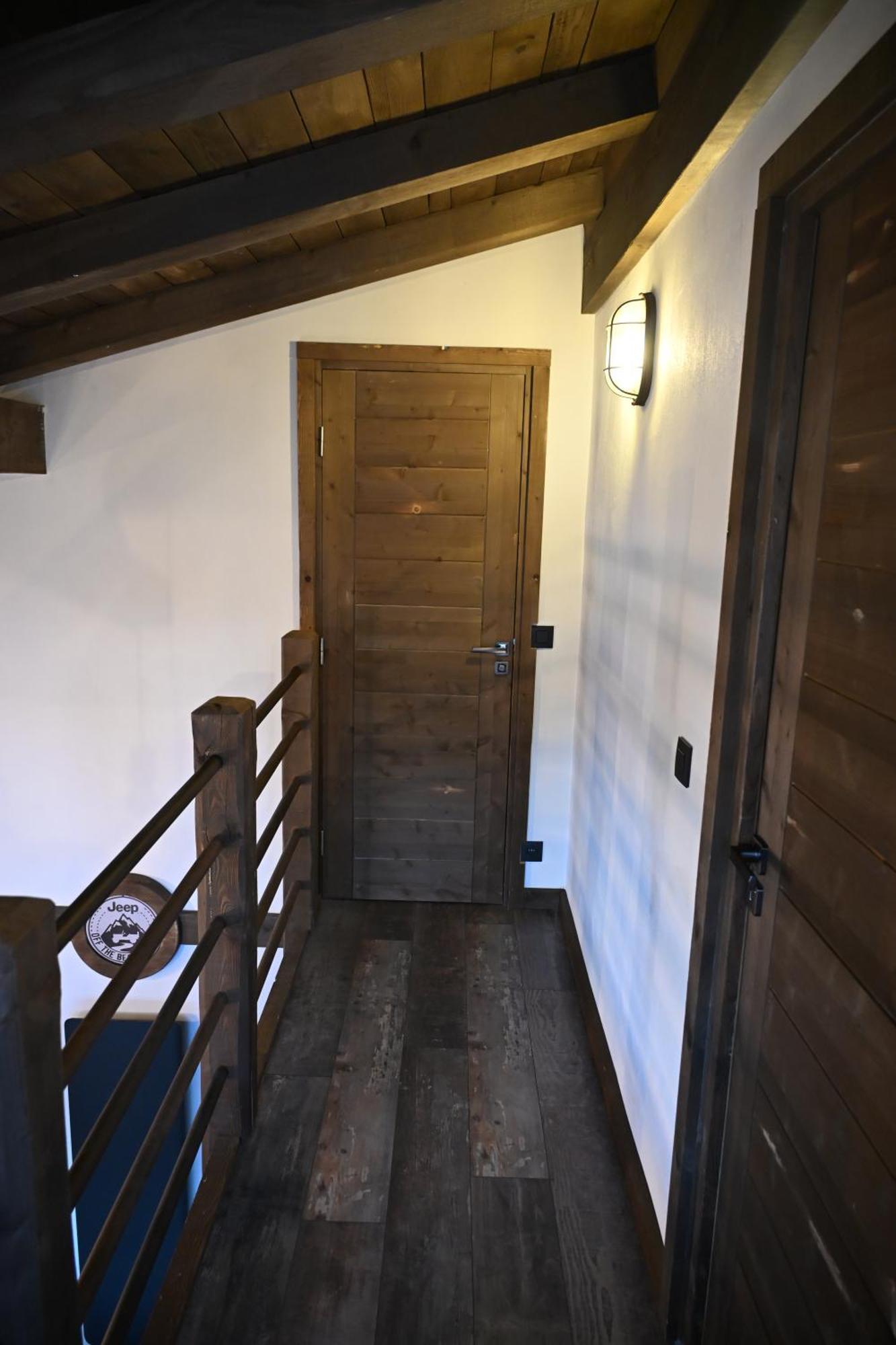 Chalet Montana กงบลู ภายนอก รูปภาพ