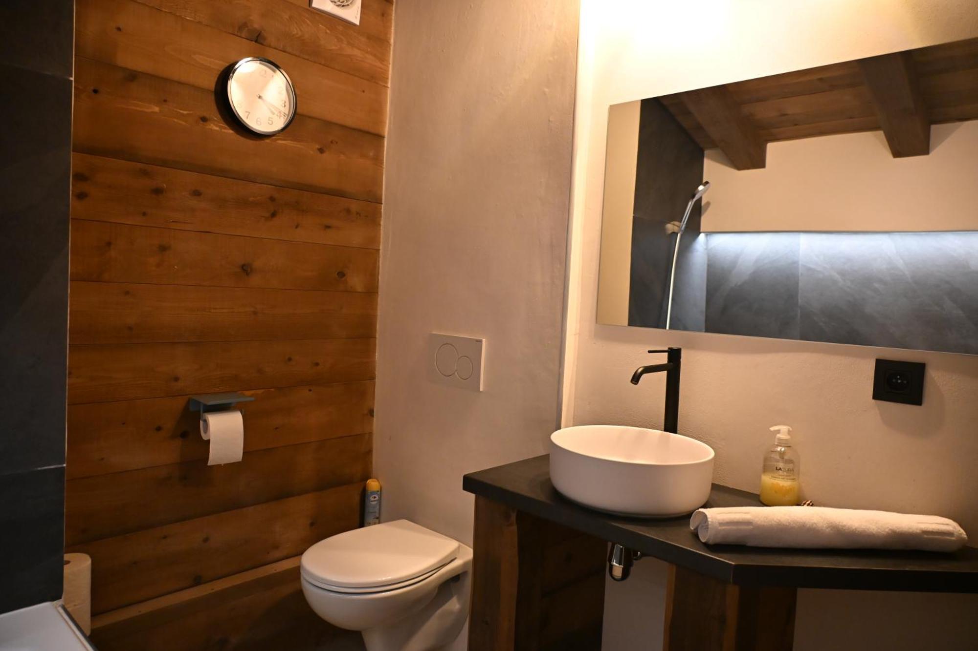 Chalet Montana กงบลู ภายนอก รูปภาพ