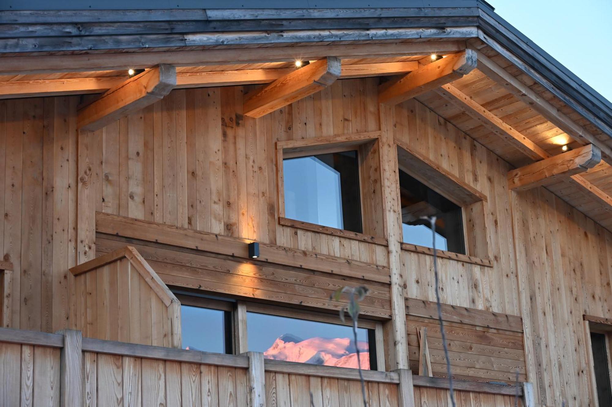 Chalet Montana กงบลู ภายนอก รูปภาพ