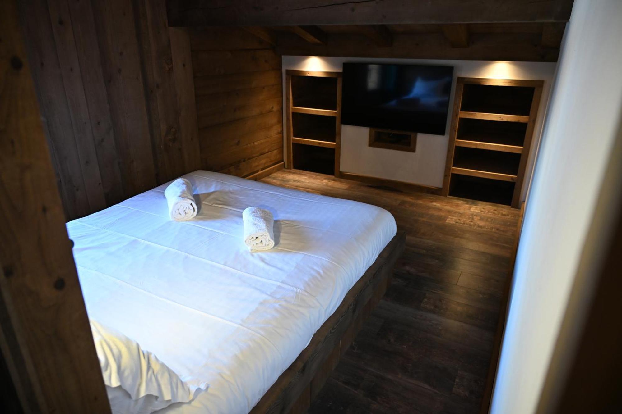 Chalet Montana กงบลู ภายนอก รูปภาพ